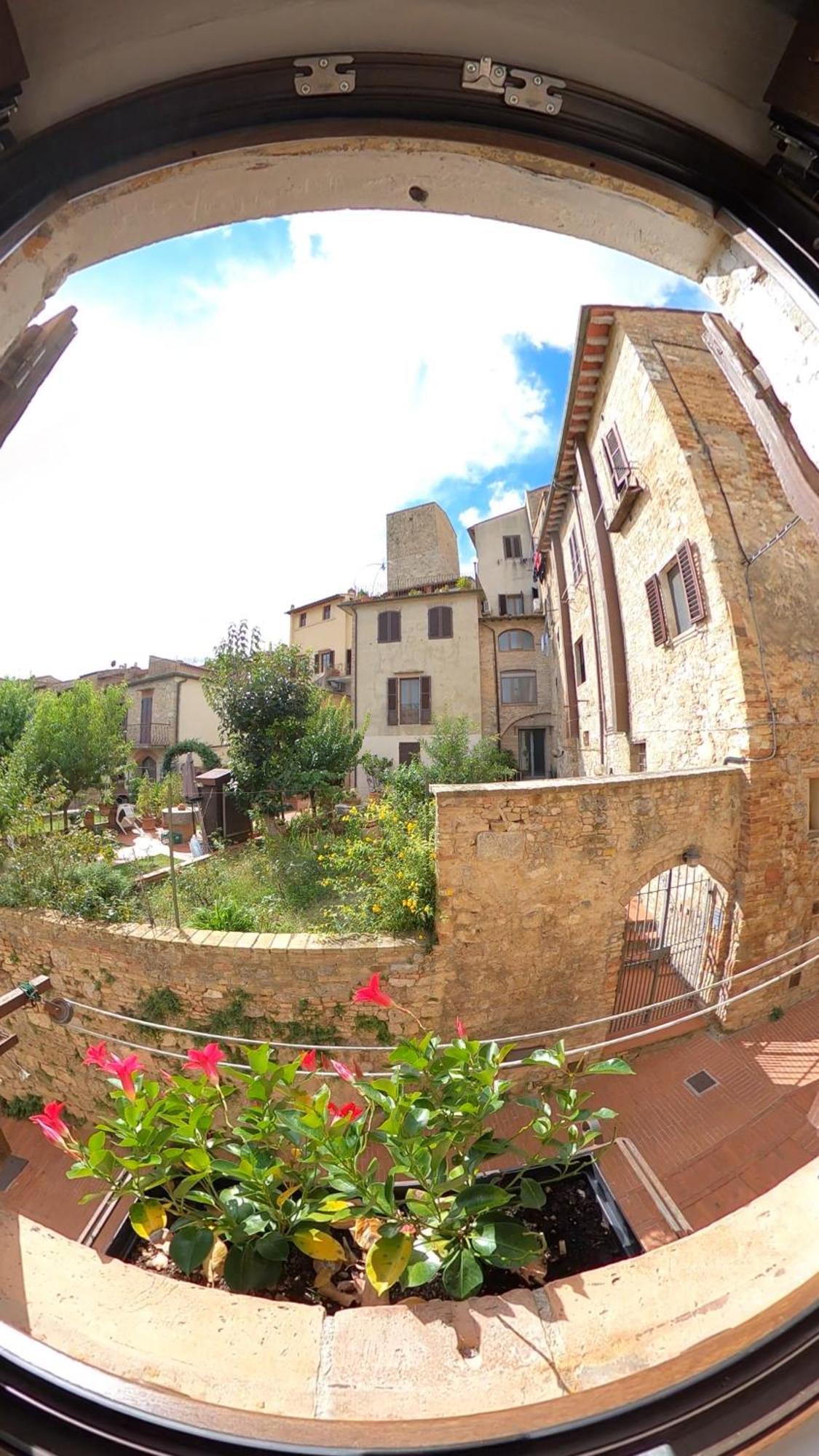 Appartamento Casa Nel Centro Storico San Gimignano Esterno foto
